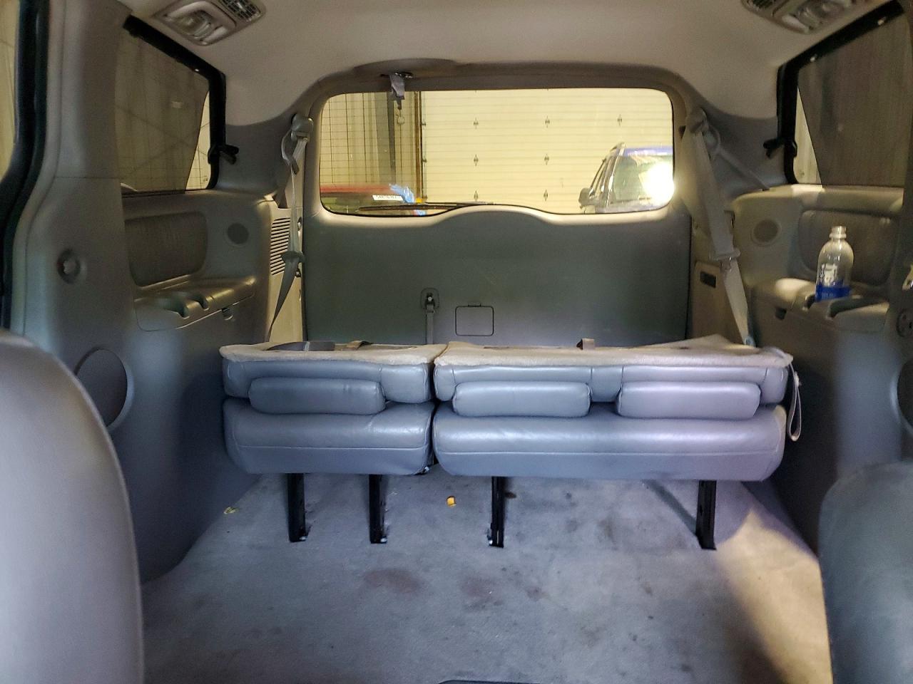 2005 TOYOTA SIENNA
