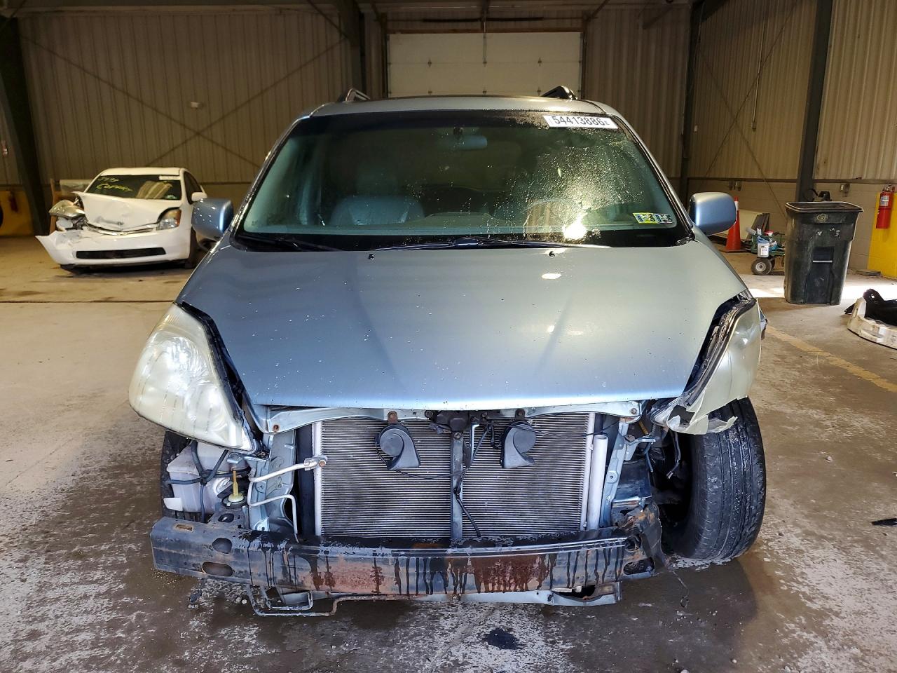 2005 TOYOTA SIENNA
