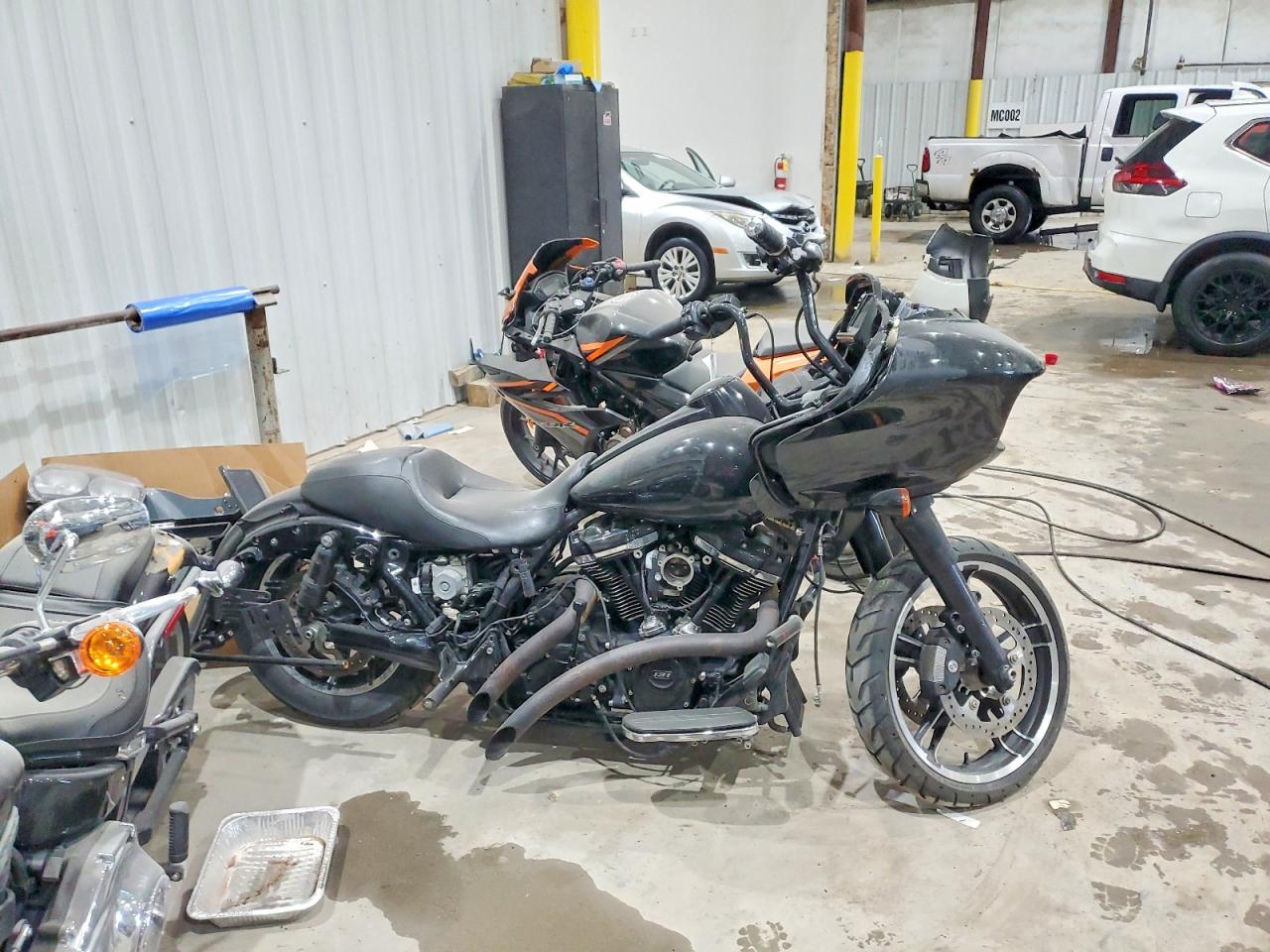 2020 HARLEY DAVIDSON FL