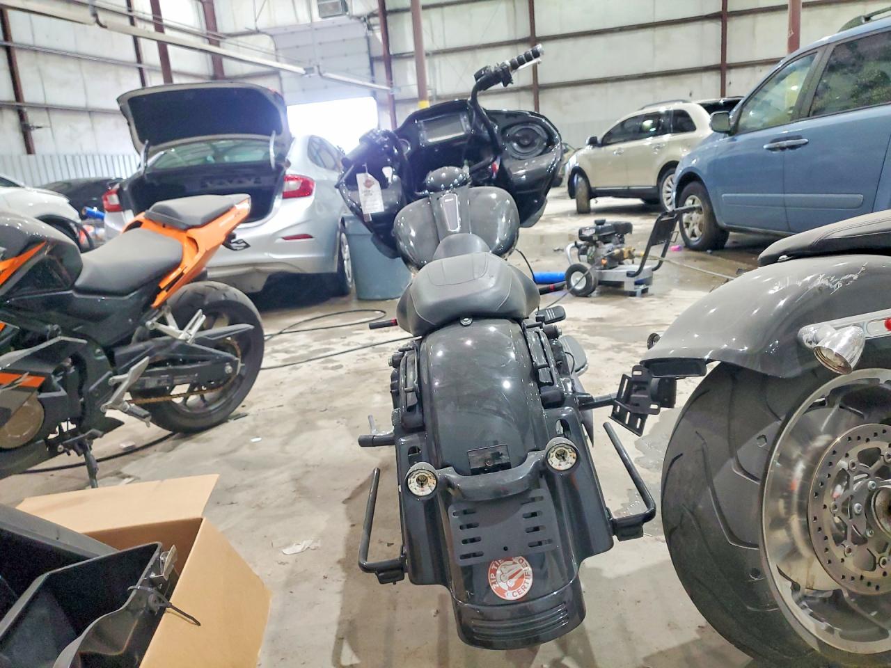2020 HARLEY DAVIDSON FL