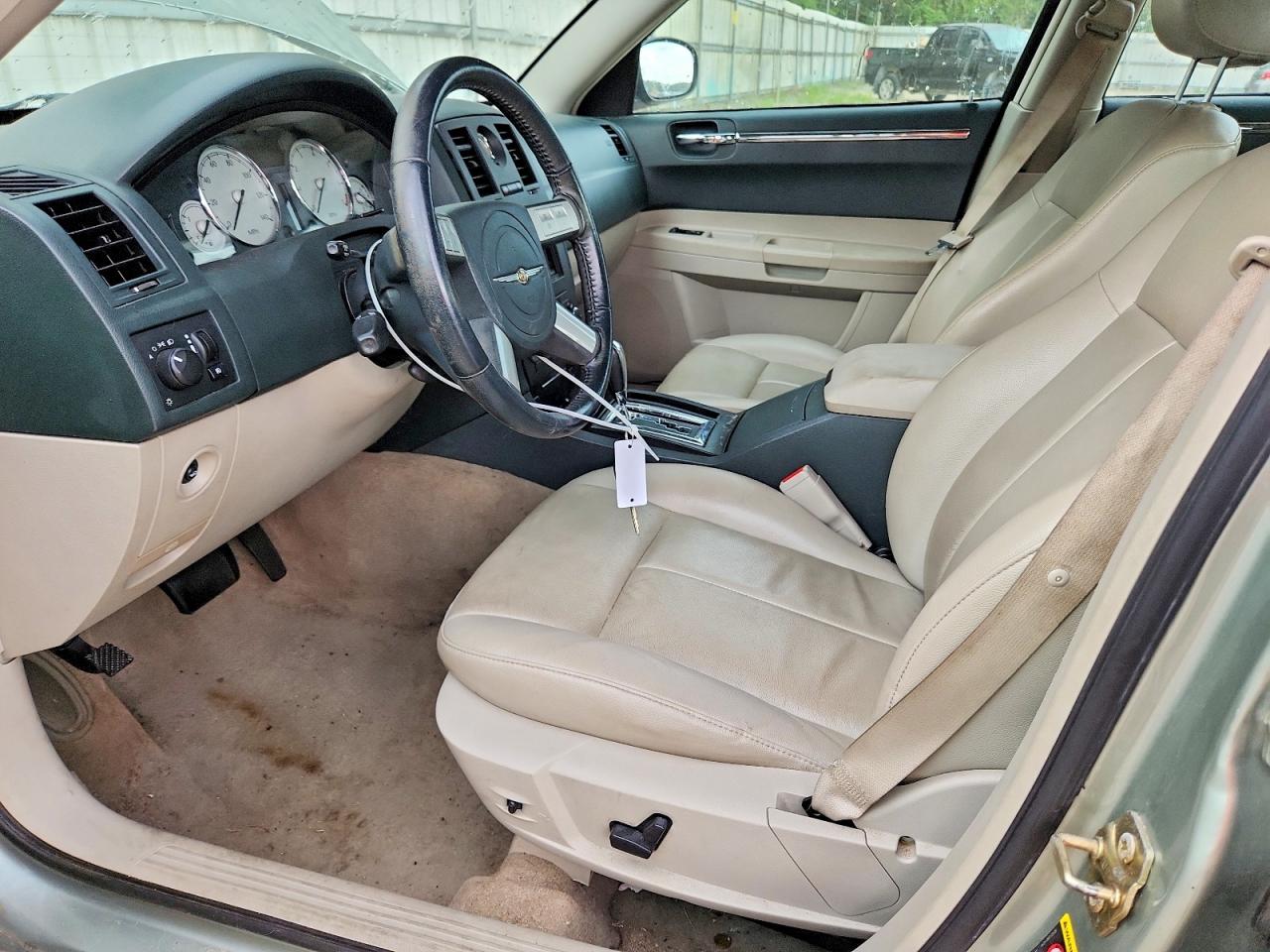 2006 CHRYSLER 300