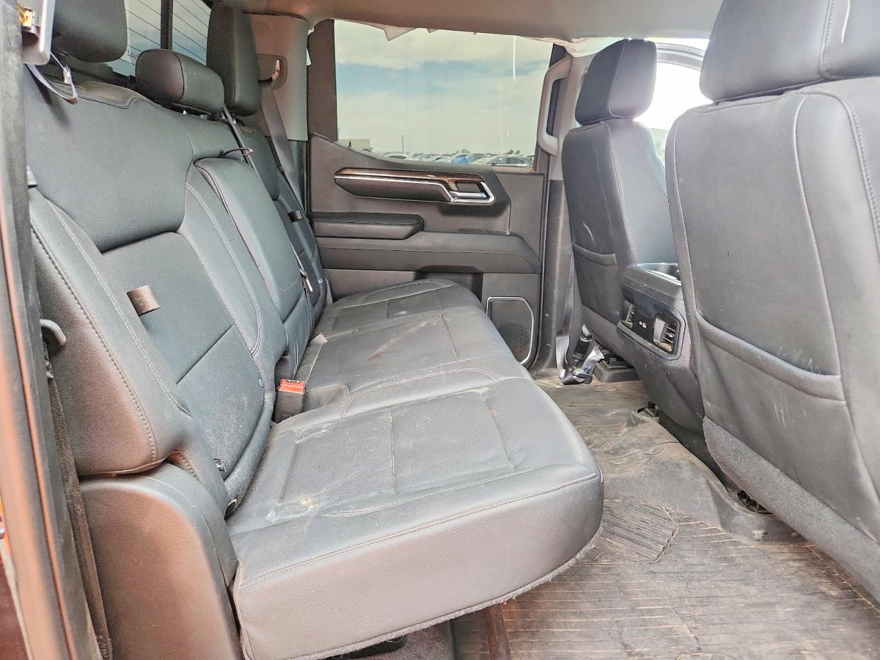 2023 CHEVROLET SILVERADO