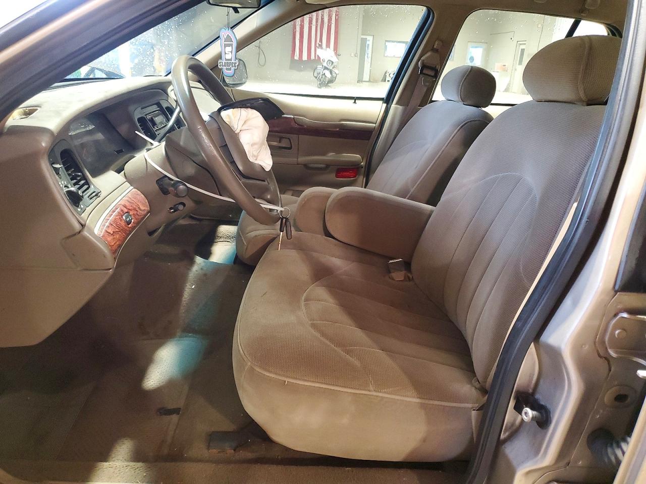 2000 MERCURY GRMARQUIS