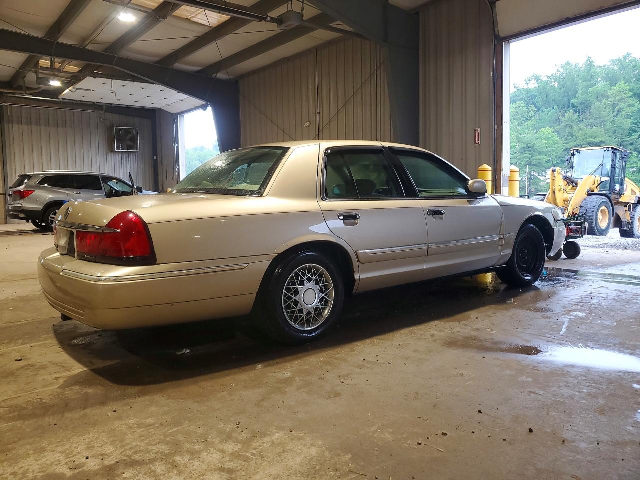 2000 MERCURY GRMARQUIS