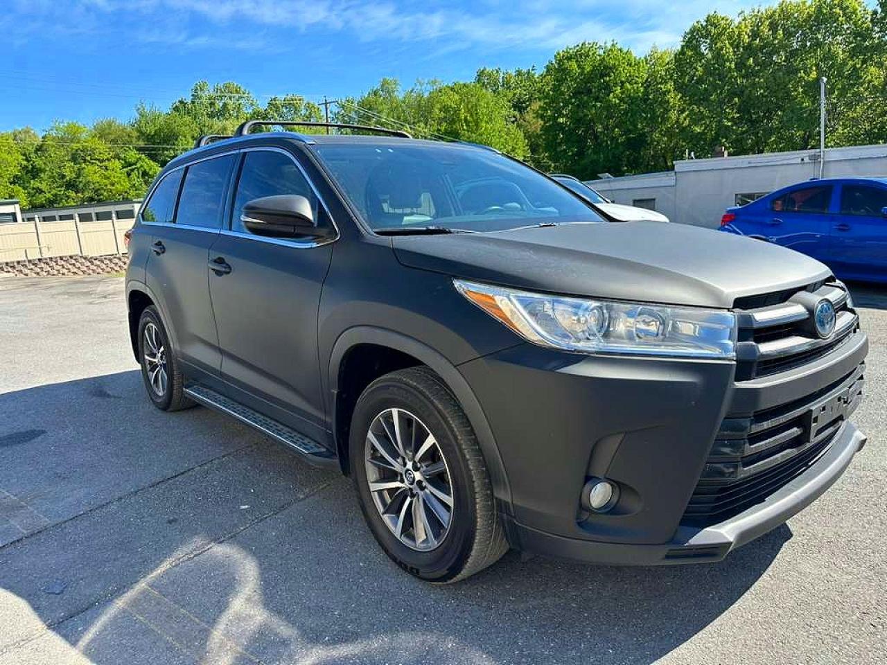 2019 TOYOTA HIGHLANDER