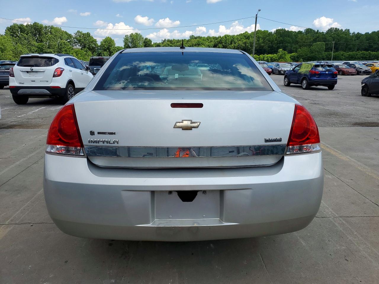2010 CHEVROLET IMPALA