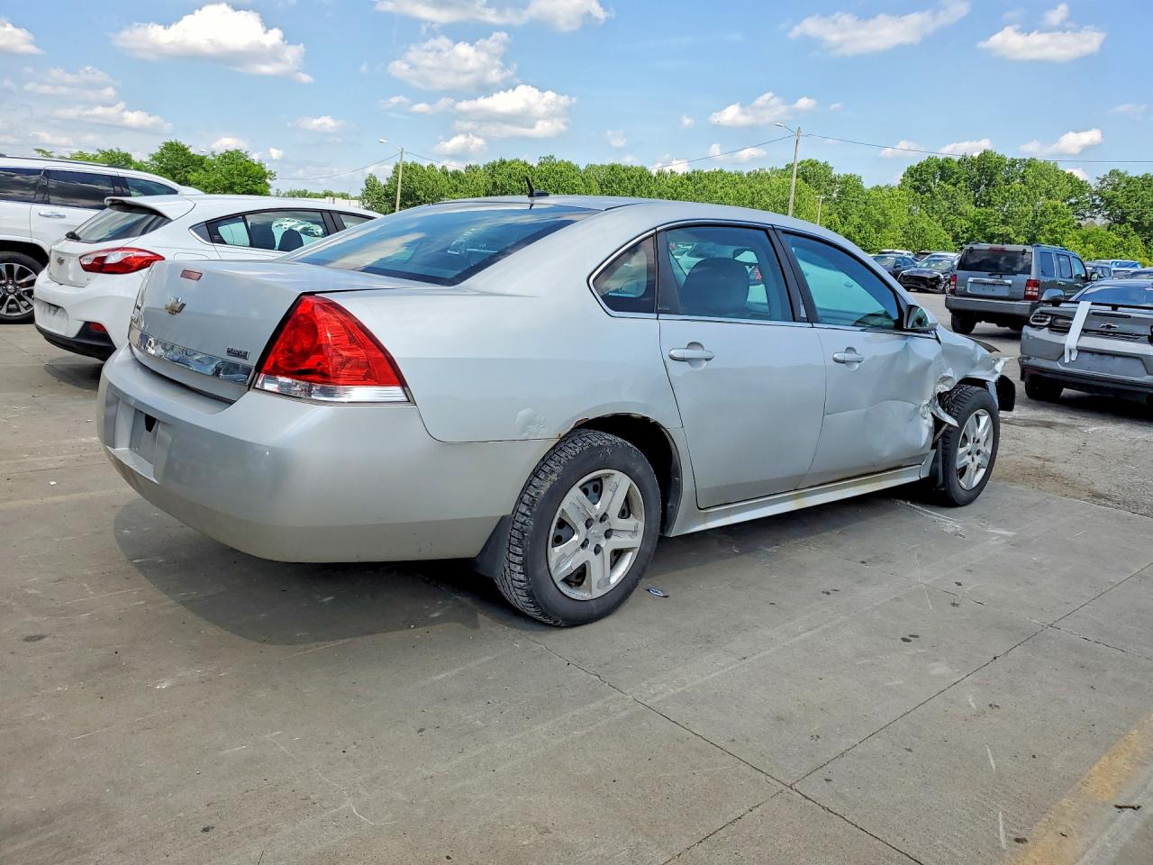 2010 CHEVROLET IMPALA