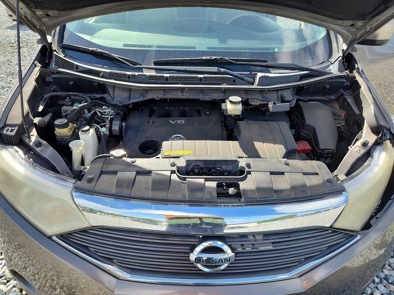 2015 NISSAN QUEST