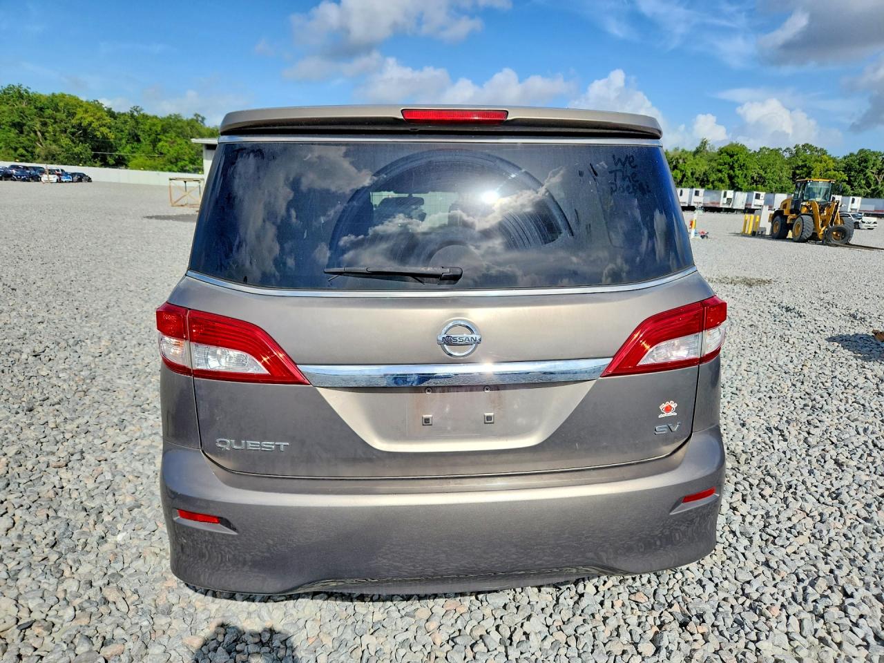 2015 NISSAN QUEST