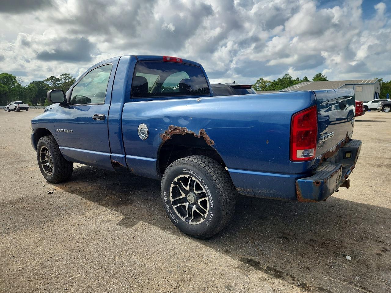 2003 DODG RAM 1500