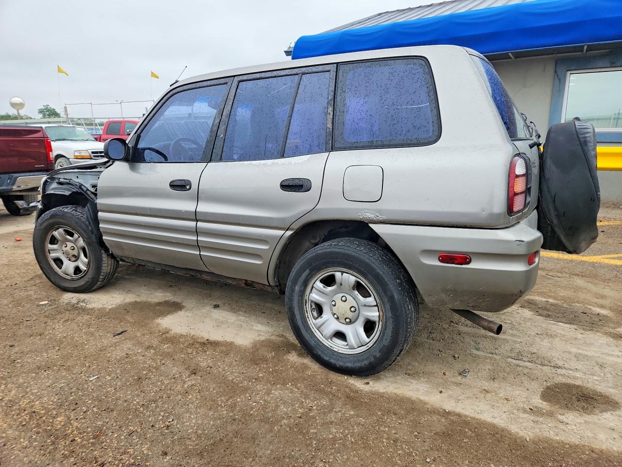 2000 TOYOTA RAV4