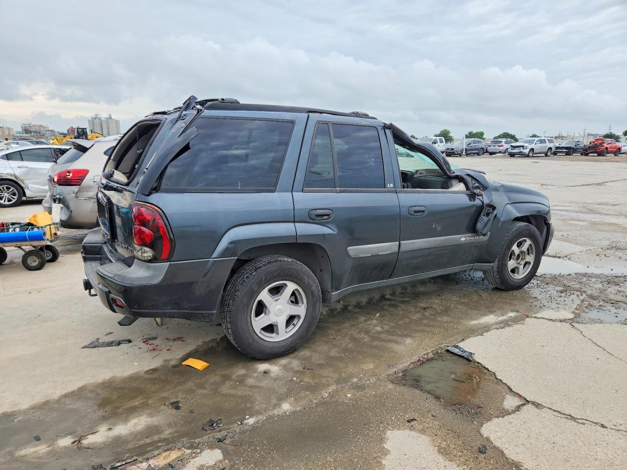 2004 CHEVROLET TRAILBLZR
