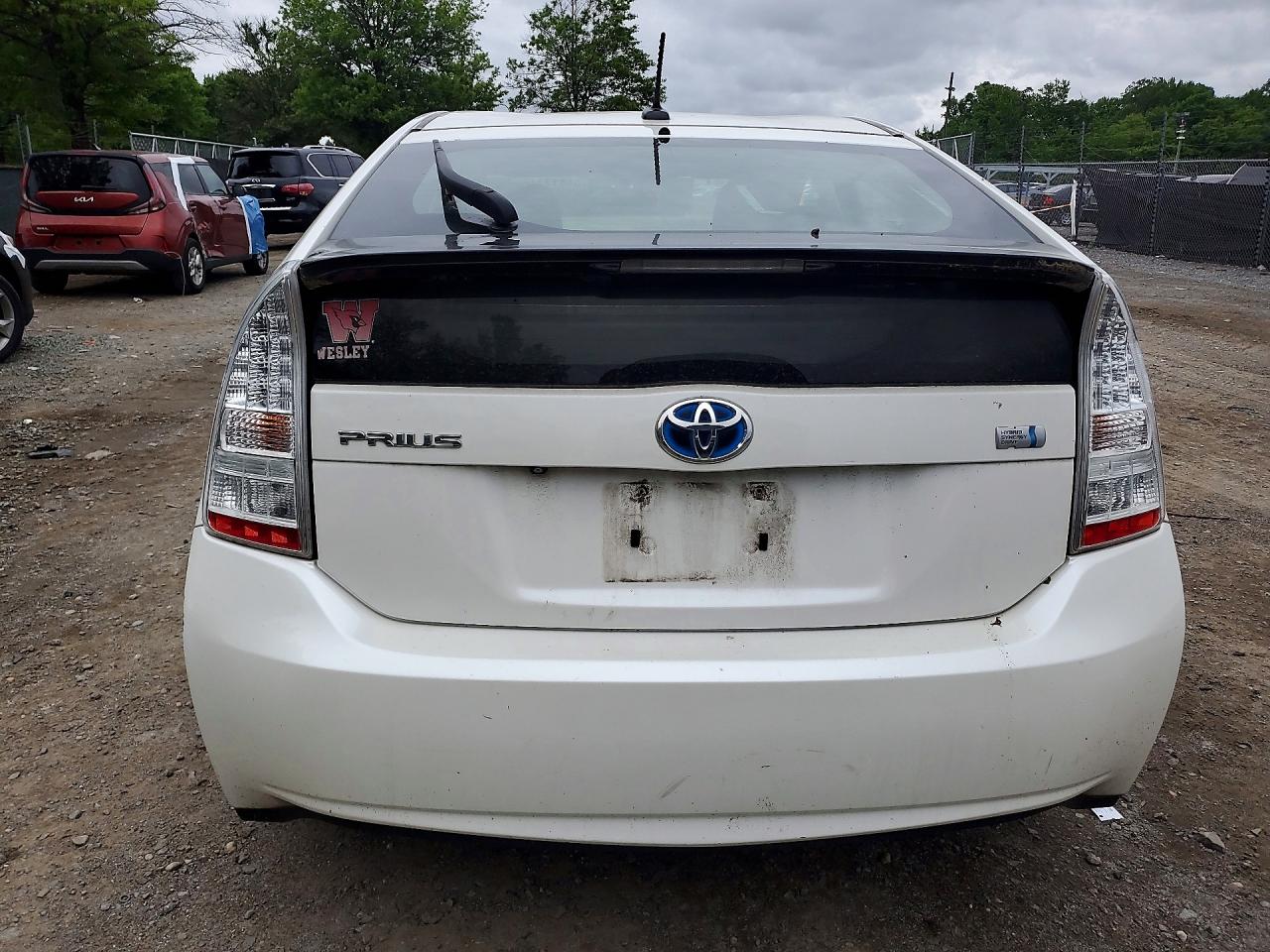 2010 TOYOTA PRIUS