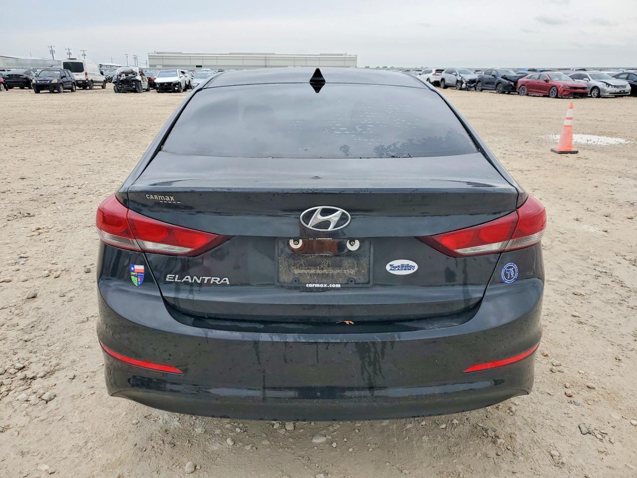 2018 HYUNDAI ELANTRA
