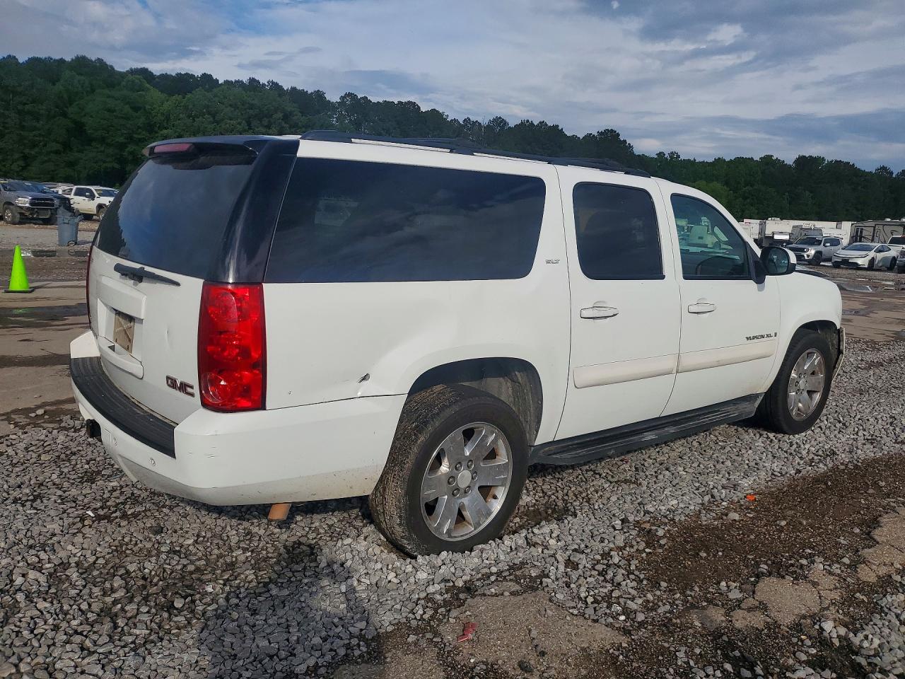 2009 GMC YUKON