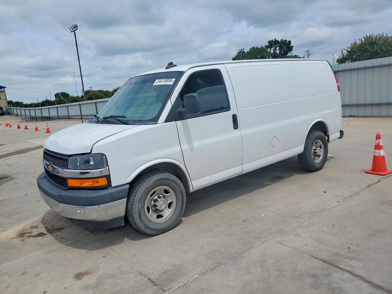 2020 CHEVROLET EXPRESS
