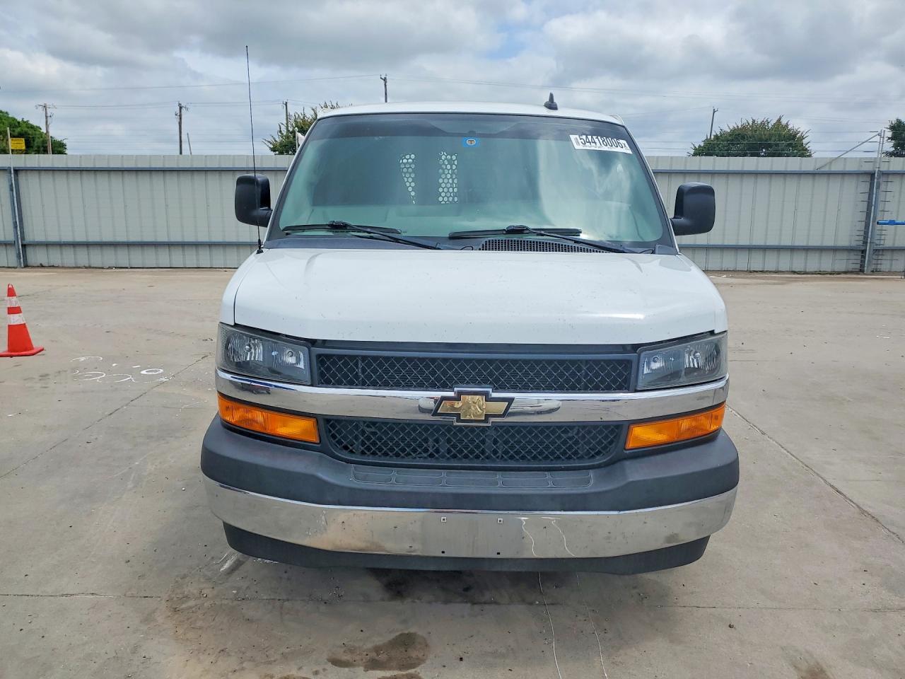 2020 CHEVROLET EXPRESS