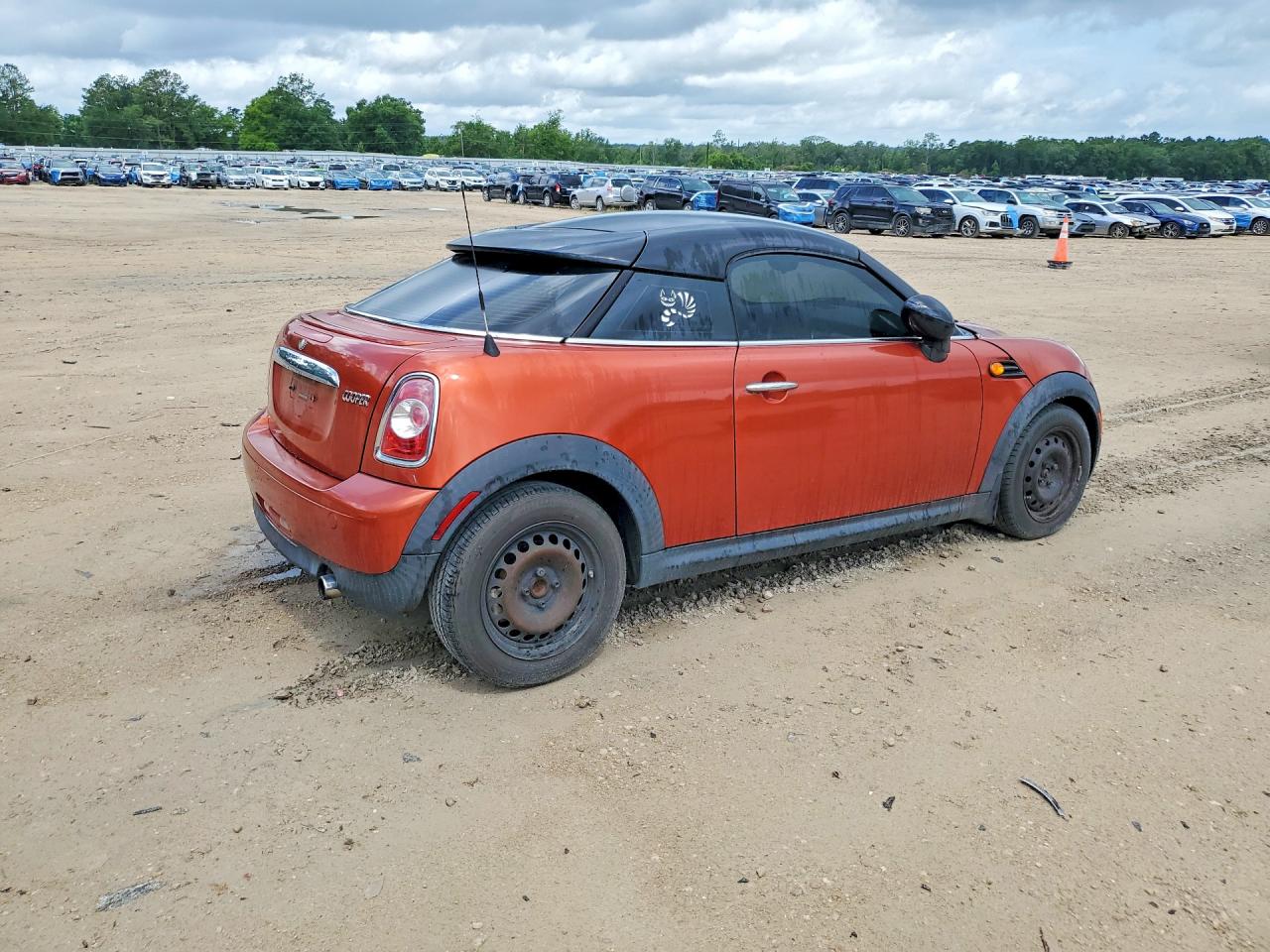 2014 MINI COOPER
