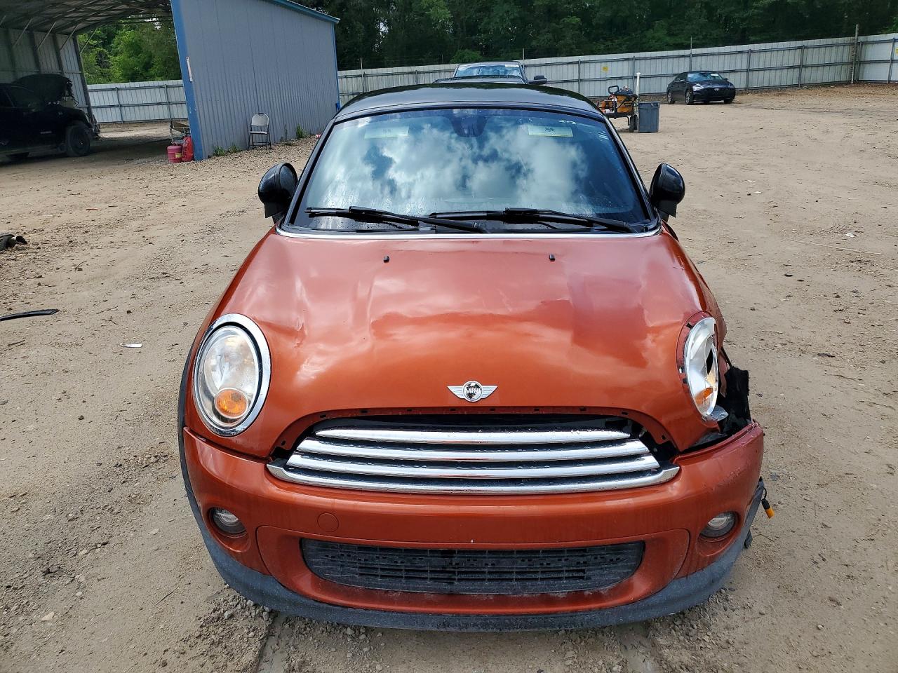 2014 MINI COOPER