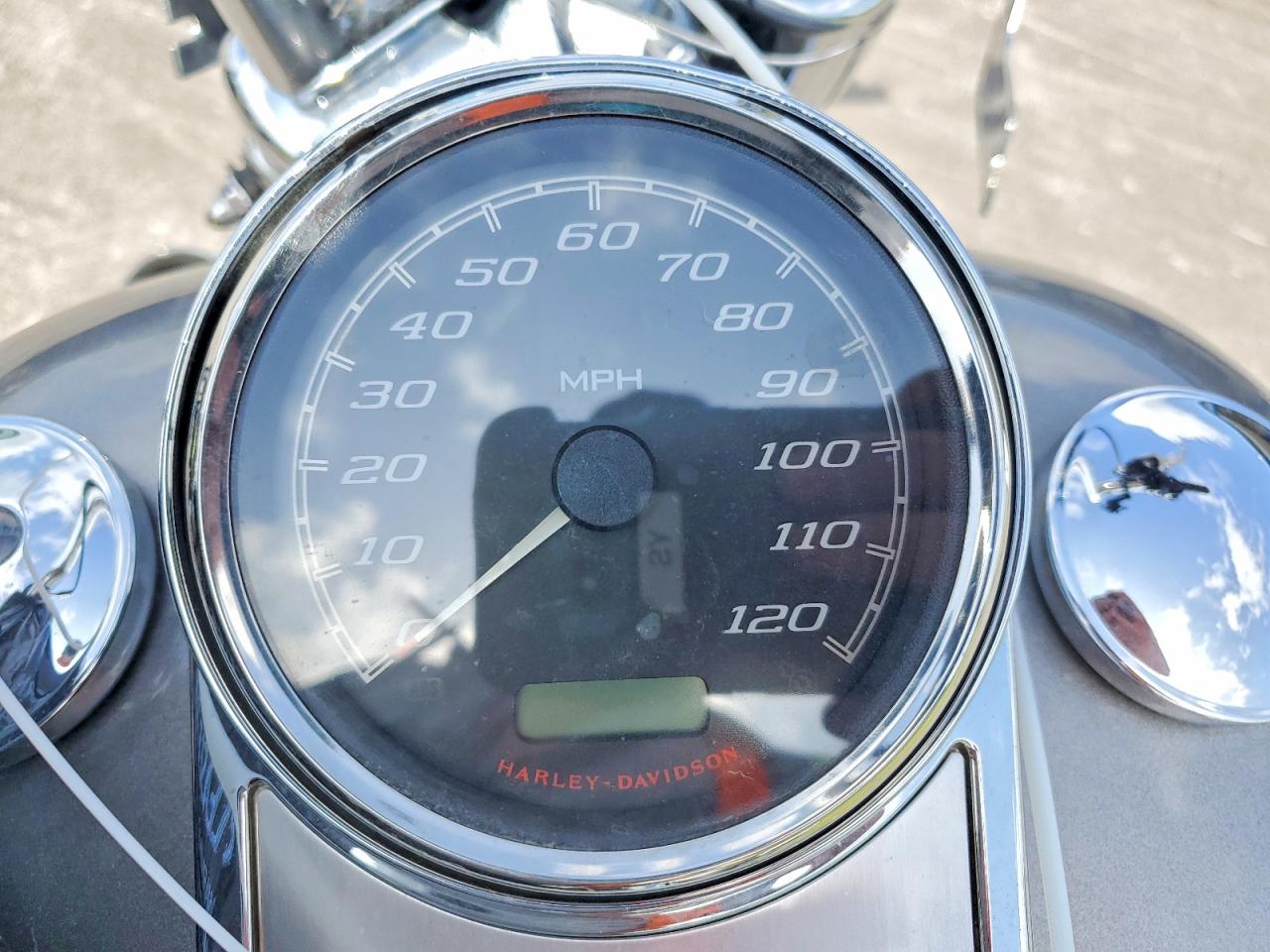 2017 HARLEY-DAVIDSON FL