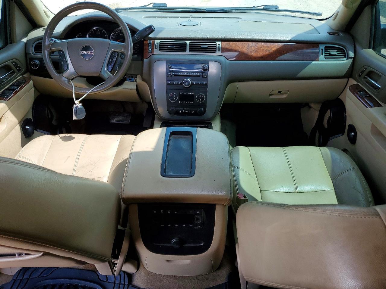 2012 GMC YUKON