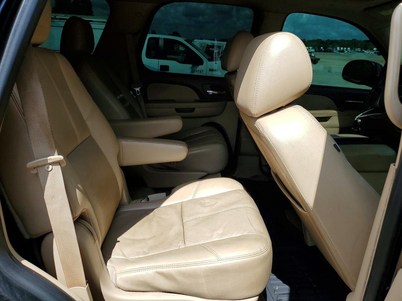 2012 GMC YUKON