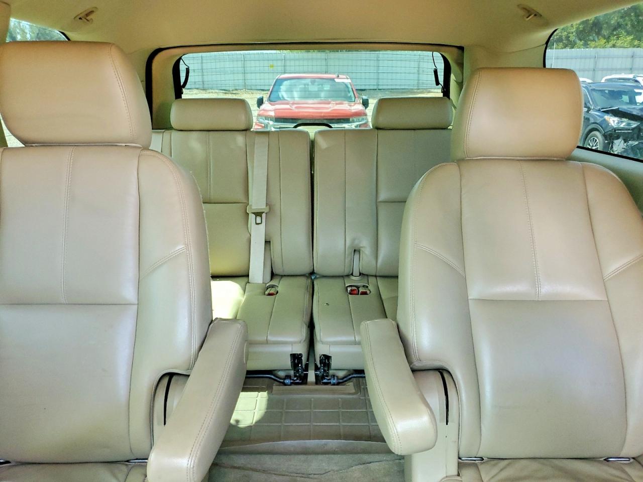 2012 GMC YUKON