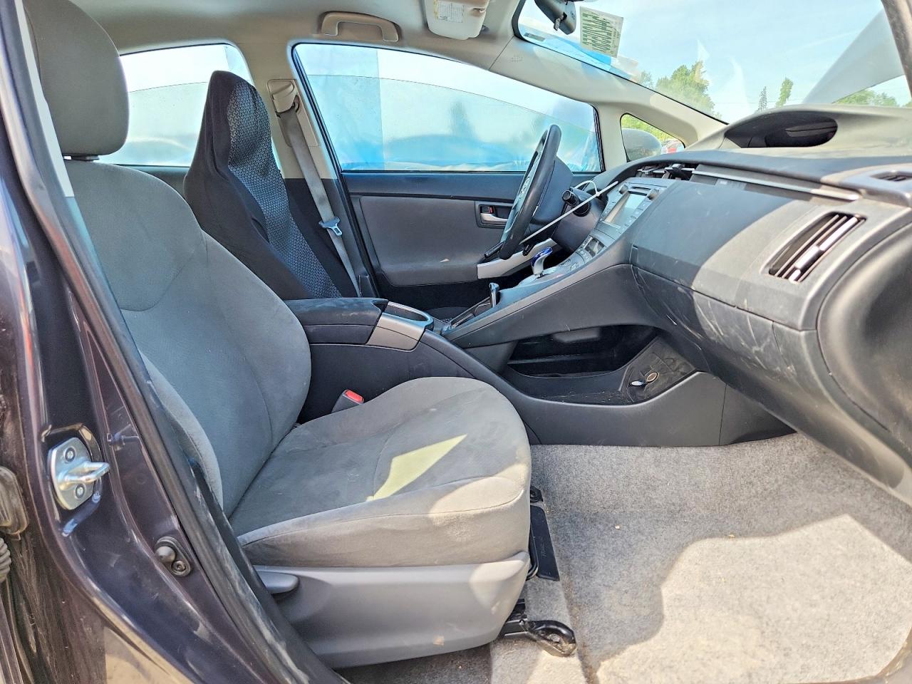 2014 TOYOTA PRIUS