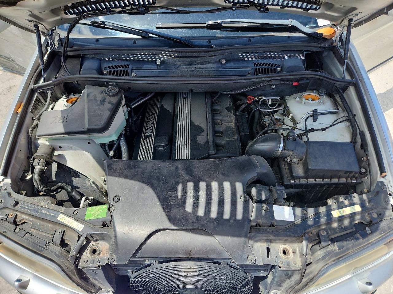 2004 BMW X5