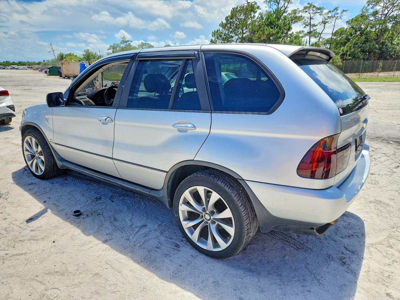 2004 BMW X5