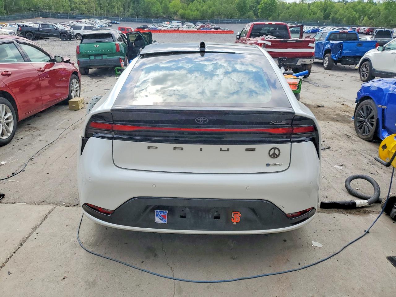 2023 TOYOTA PRIUS
