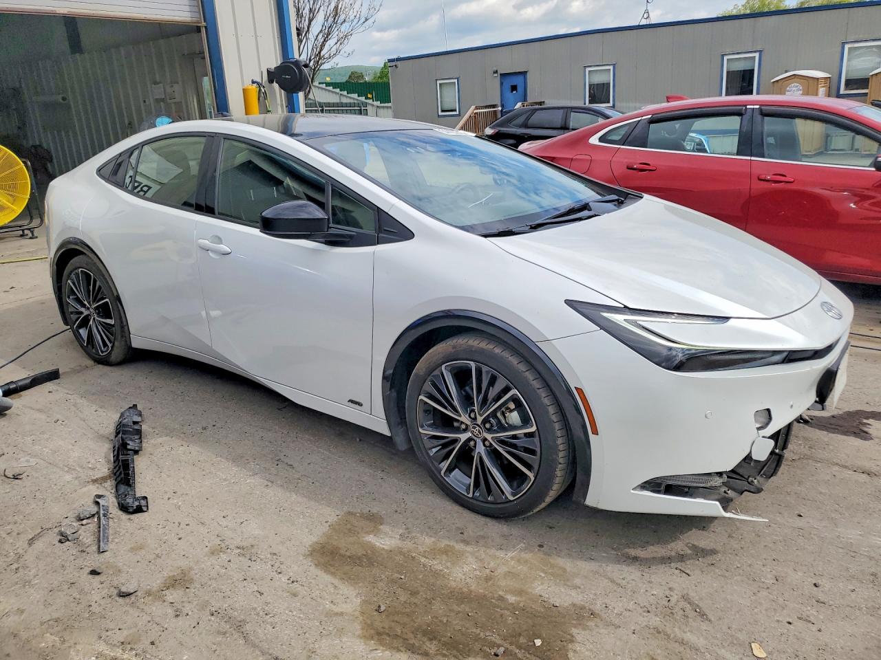 2023 TOYOTA PRIUS