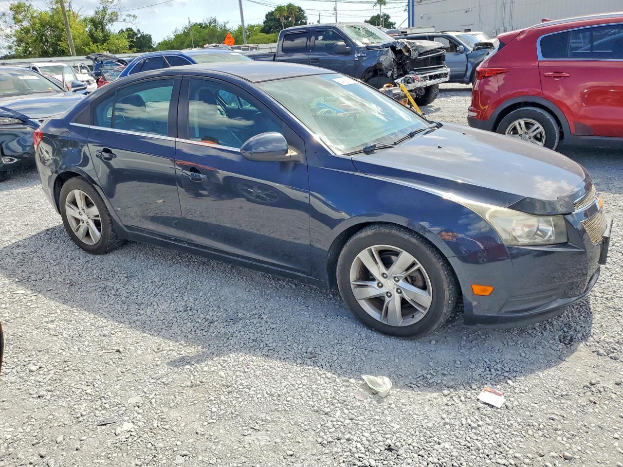 2014 CHEVROLET CRUZE