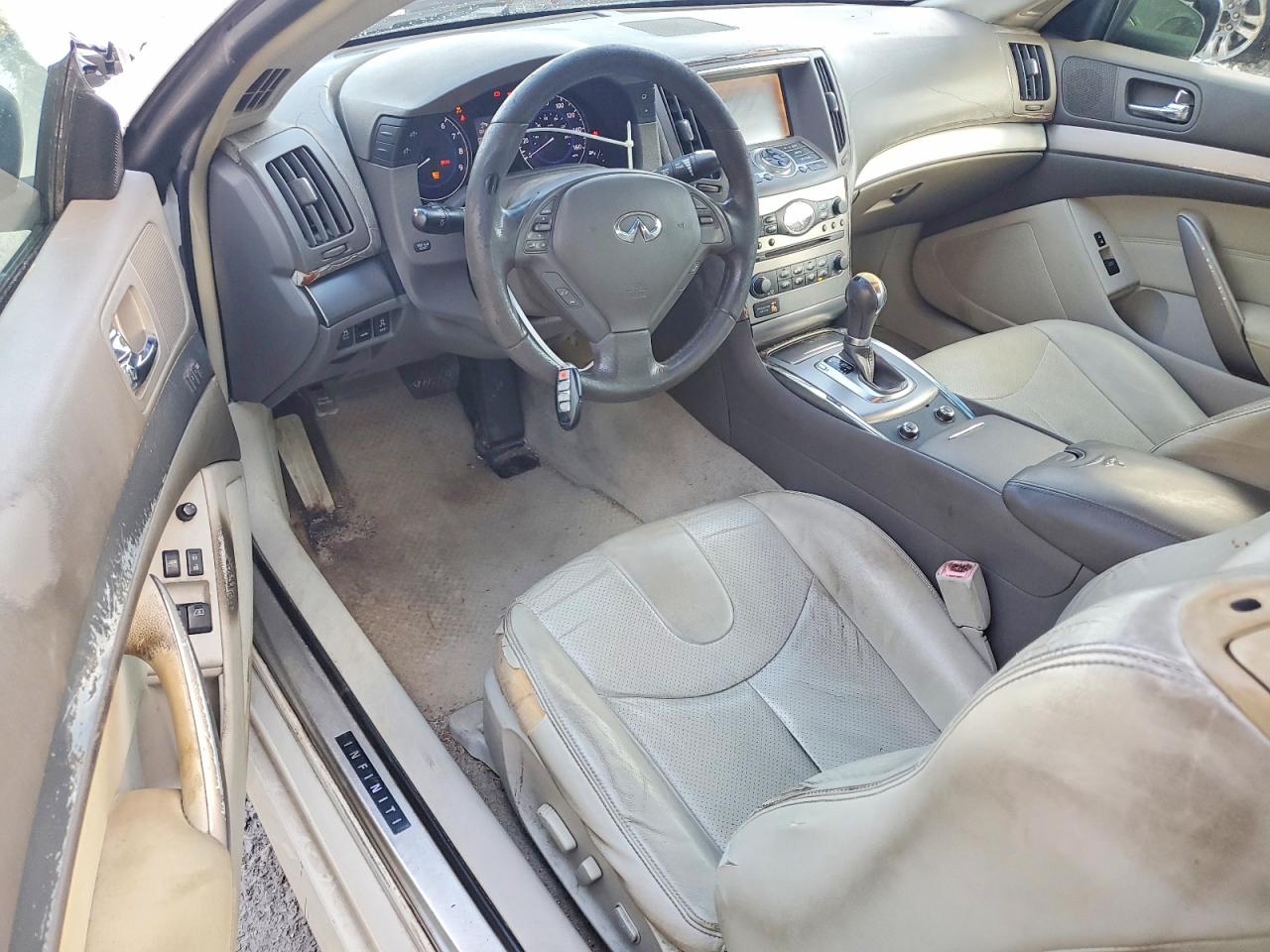 2012 INFINITI G37