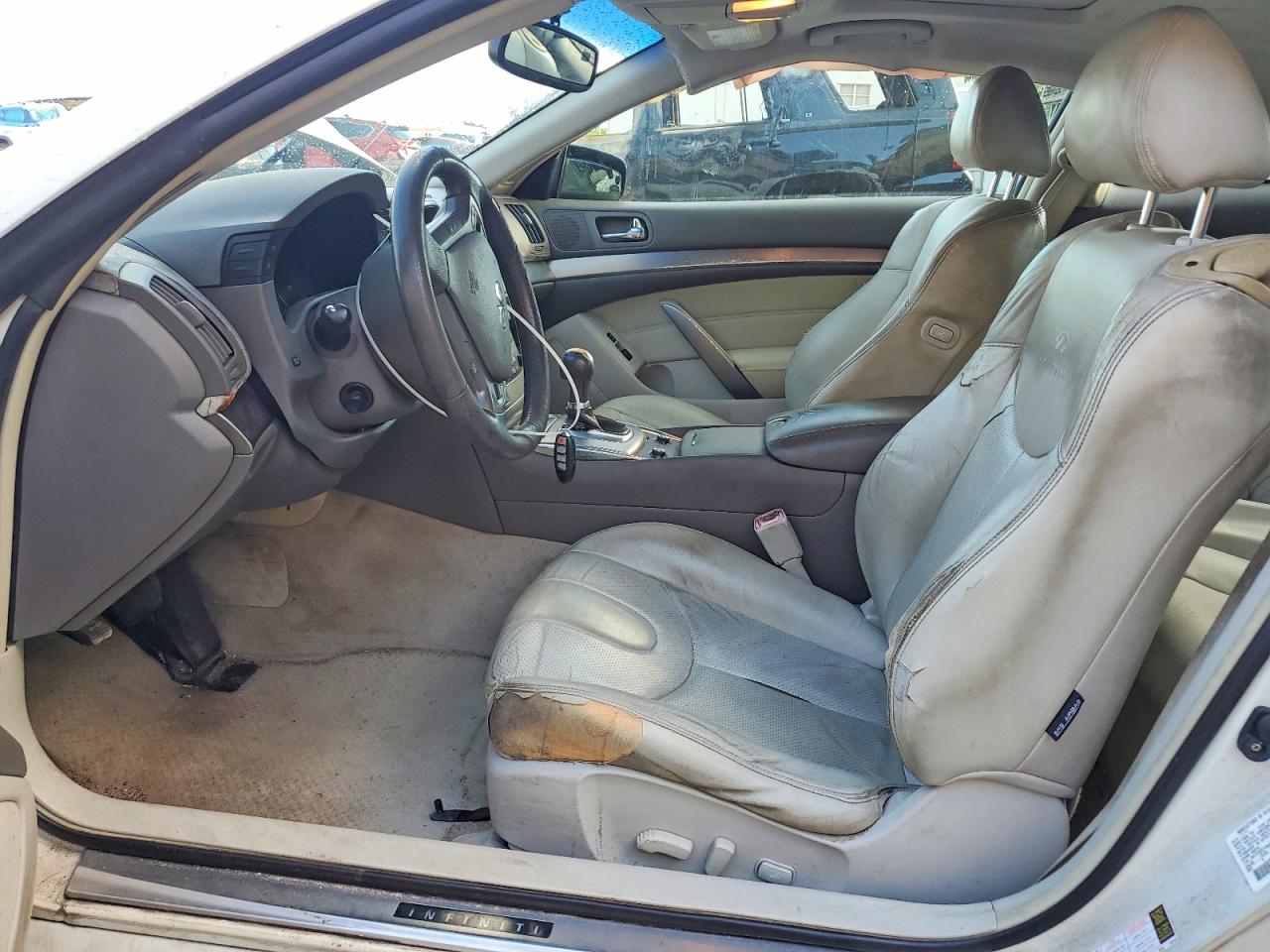 2012 INFINITI G37