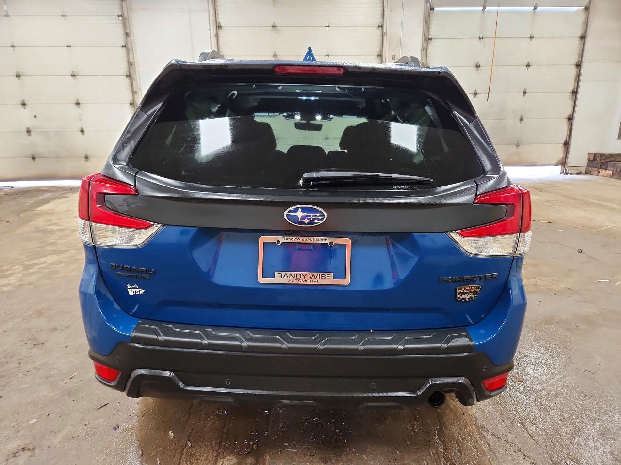 2022 SUBARU FORESTER
