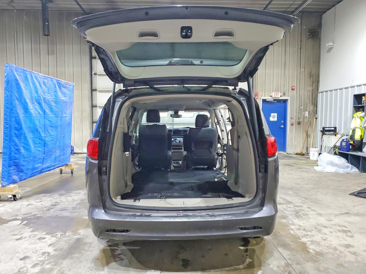 2020 CHRYSLER MINIVAN