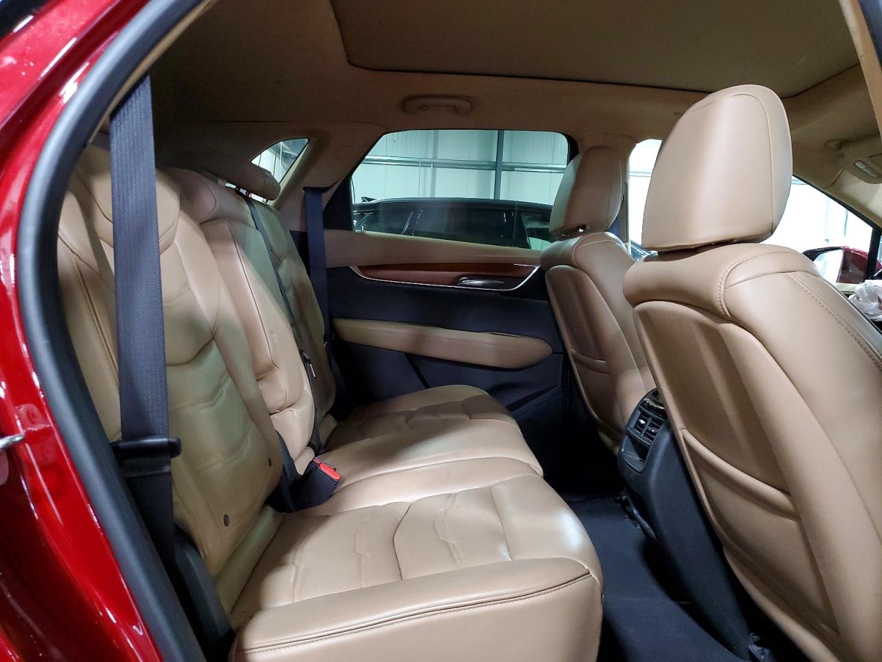 2017 CADILLAC XT5