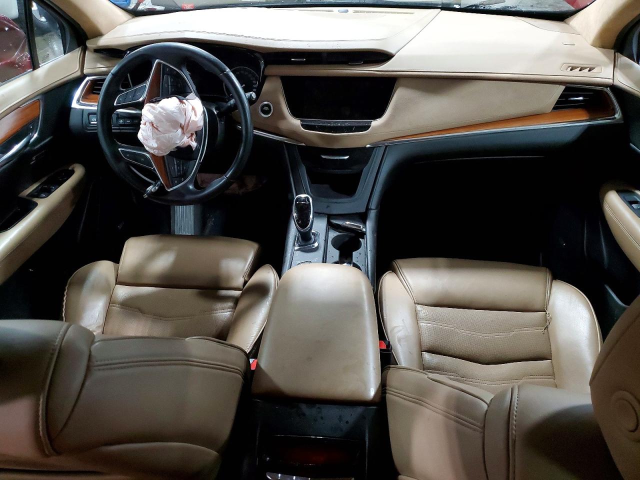 2017 CADILLAC XT5