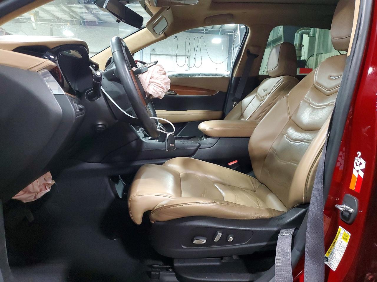 2017 CADILLAC XT5