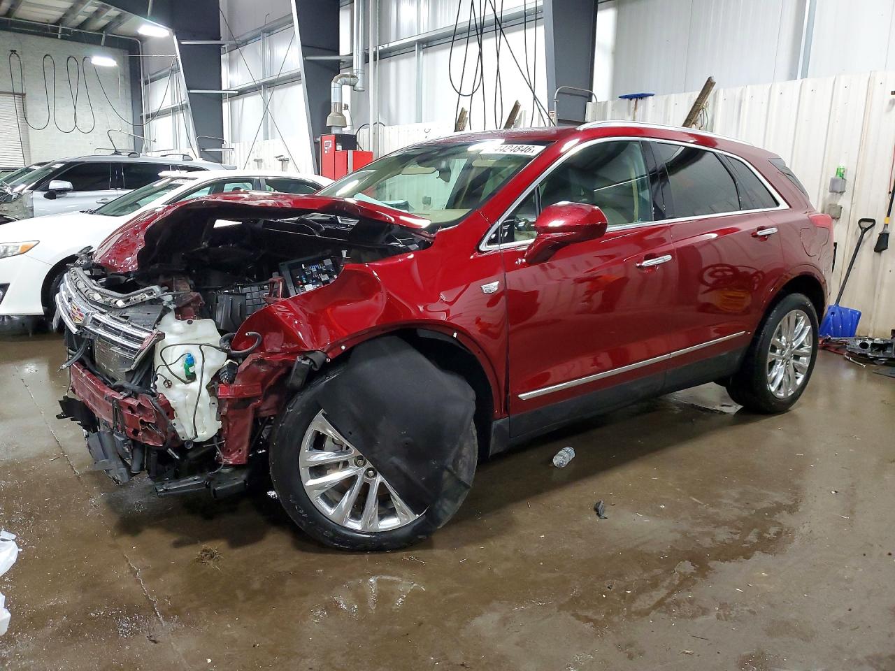 2017 CADILLAC XT5