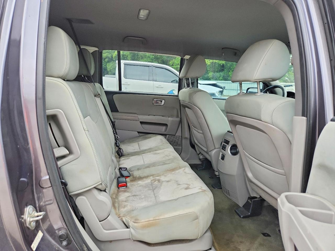 2015 HONDA PILOT