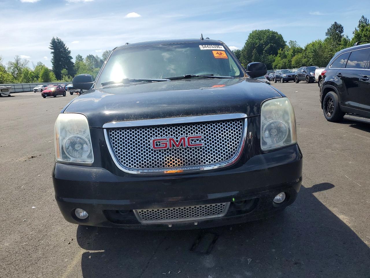 2011 GMC YUKON
