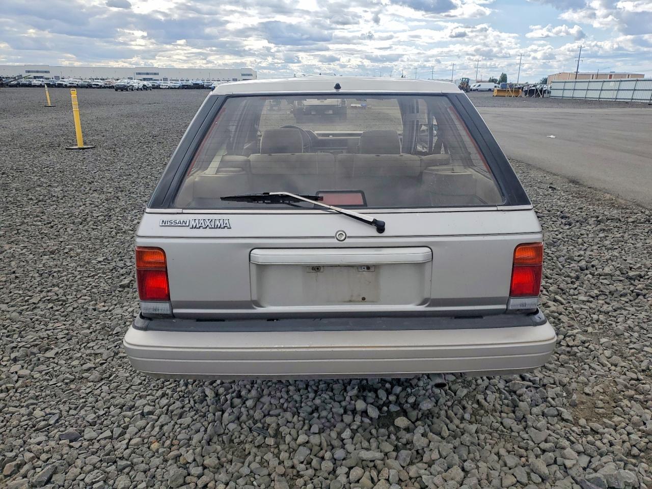 1987 NISSAN MAXIMA