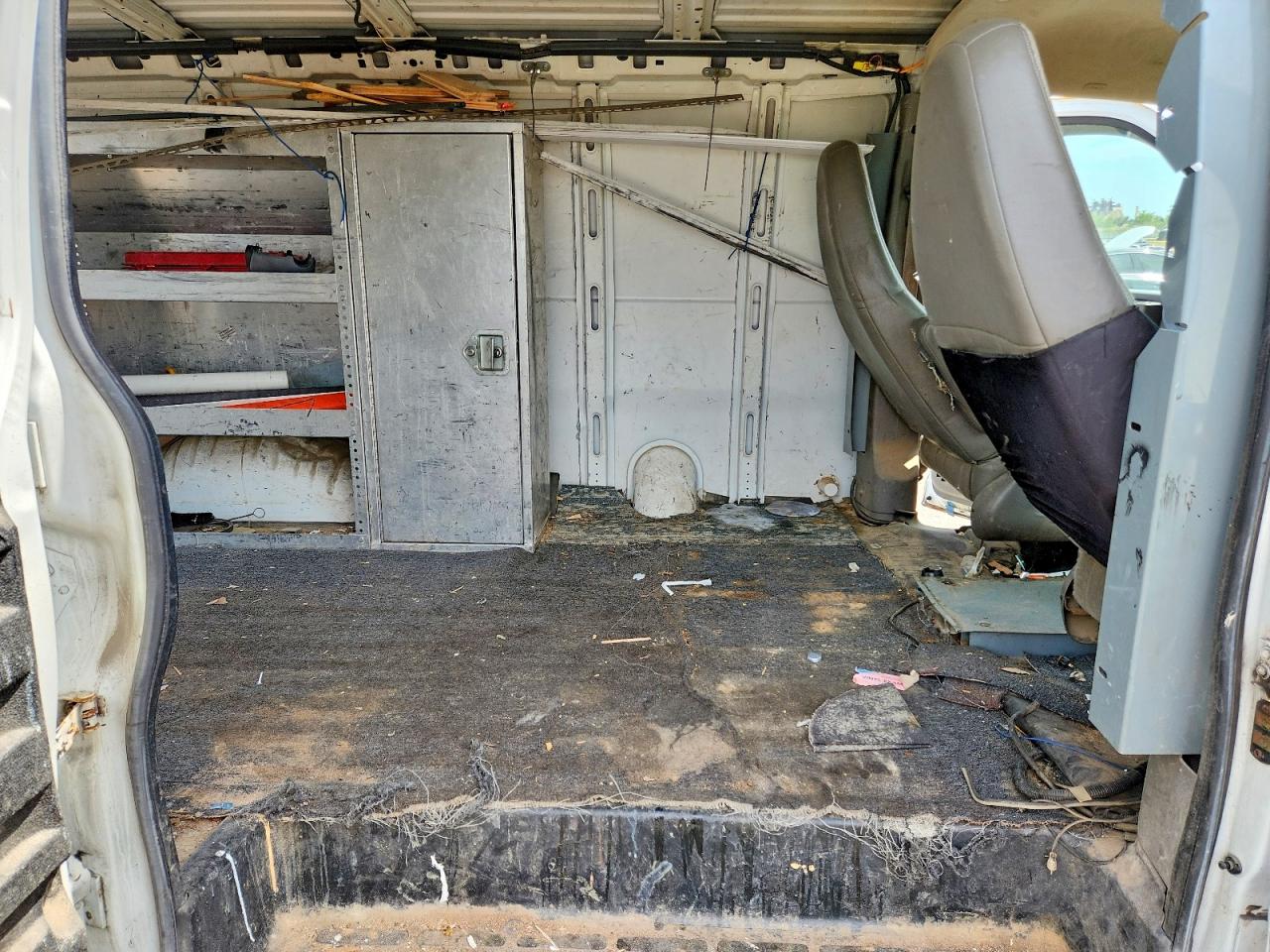 2013 CHEVROLET EXPRESS