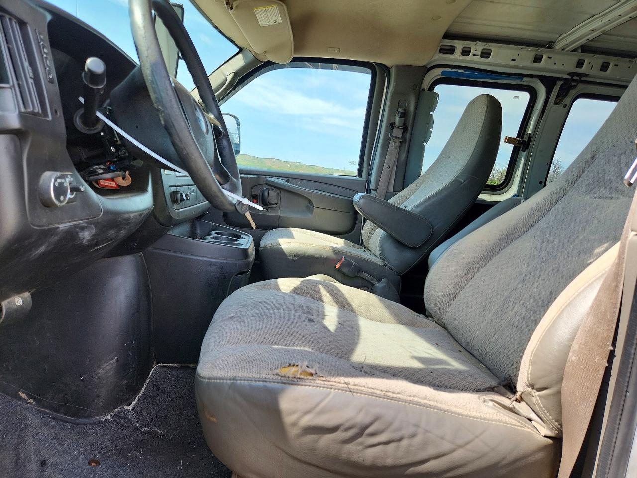 2013 CHEVROLET EXPRESS