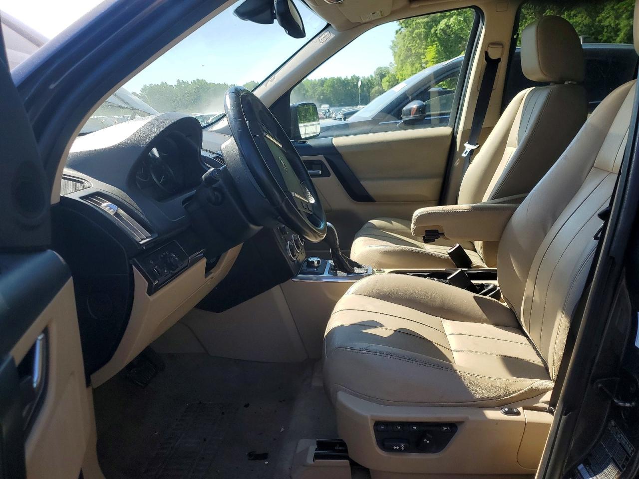 2012 LAND ROVER LR2