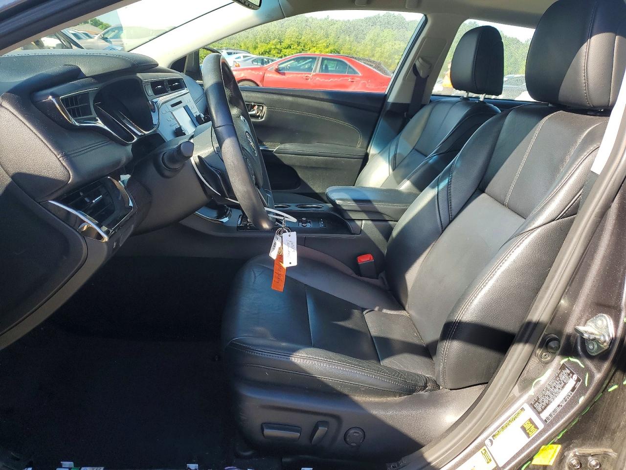 2013 TOYOTA AVALON