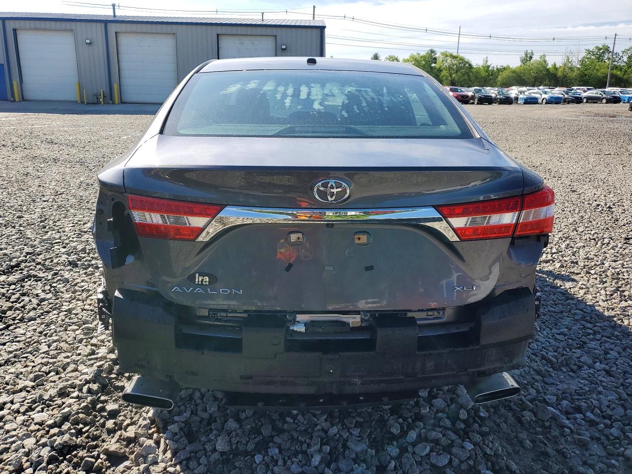 2013 TOYOTA AVALON