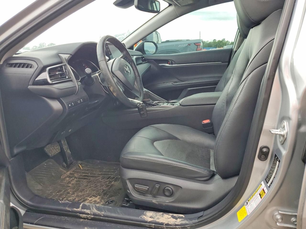 2022 TOYOTA CAMRY